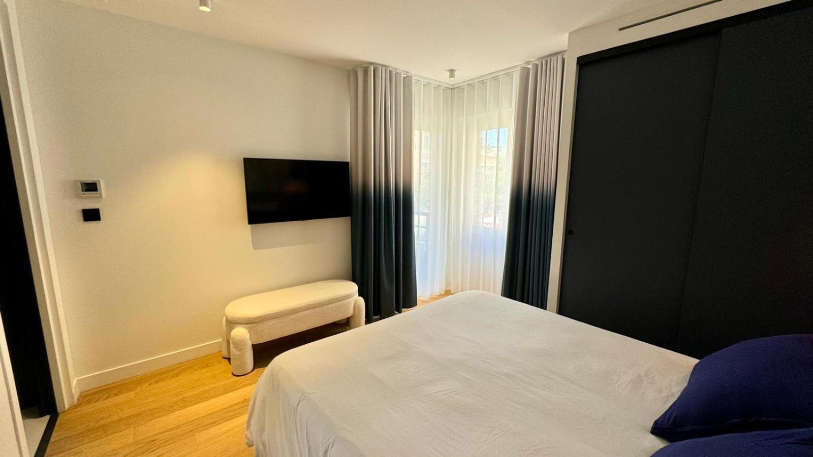 Appartement Luxueux Plein Centre De Cavalaire A 2Mn De La Plage Exterior photo